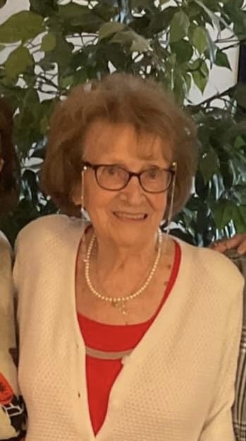 LUSSIER Rita Photo ID